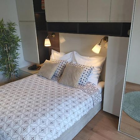 Siedmiogrodzka - Most Handy Location, Aircon & Garage Free Apartment Warsaw Exterior photo