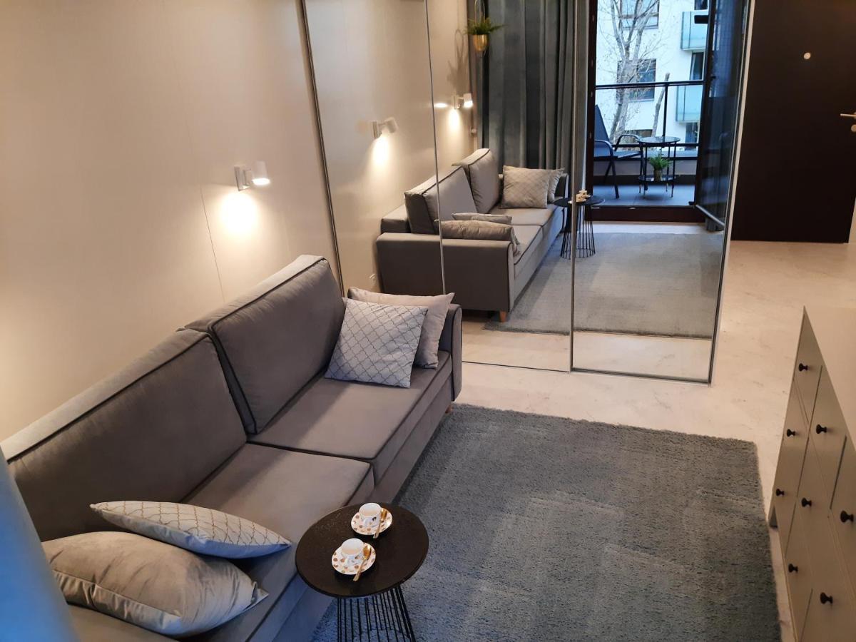 Siedmiogrodzka - Most Handy Location, Aircon & Garage Free Apartment Warsaw Exterior photo