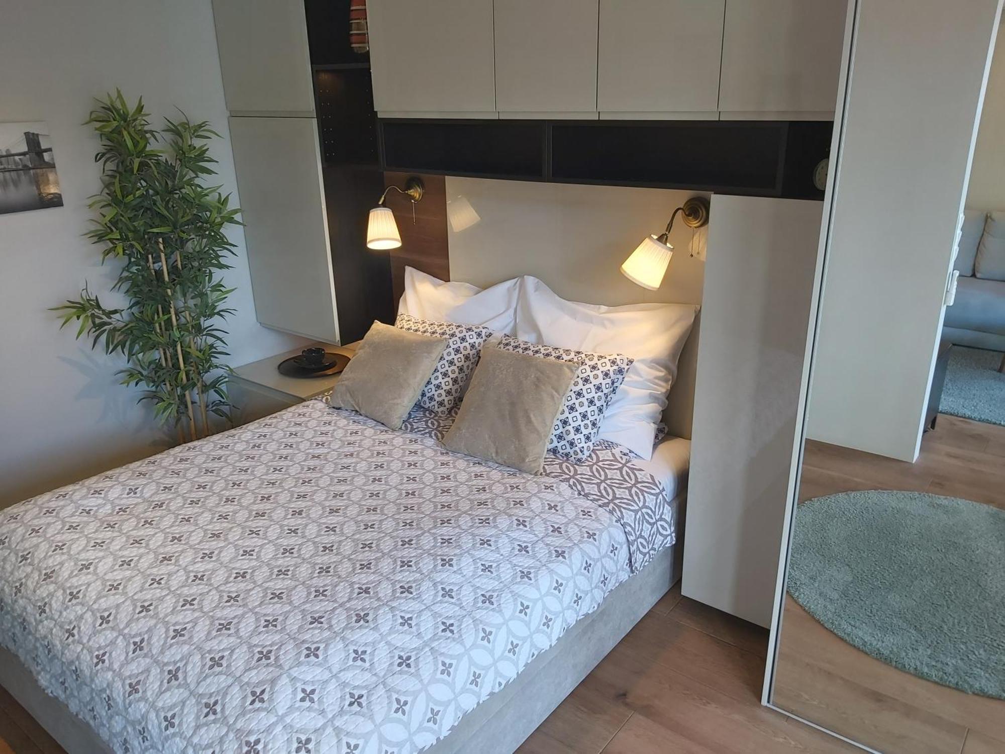 Siedmiogrodzka - Most Handy Location, Aircon & Garage Free Apartment Warsaw Exterior photo