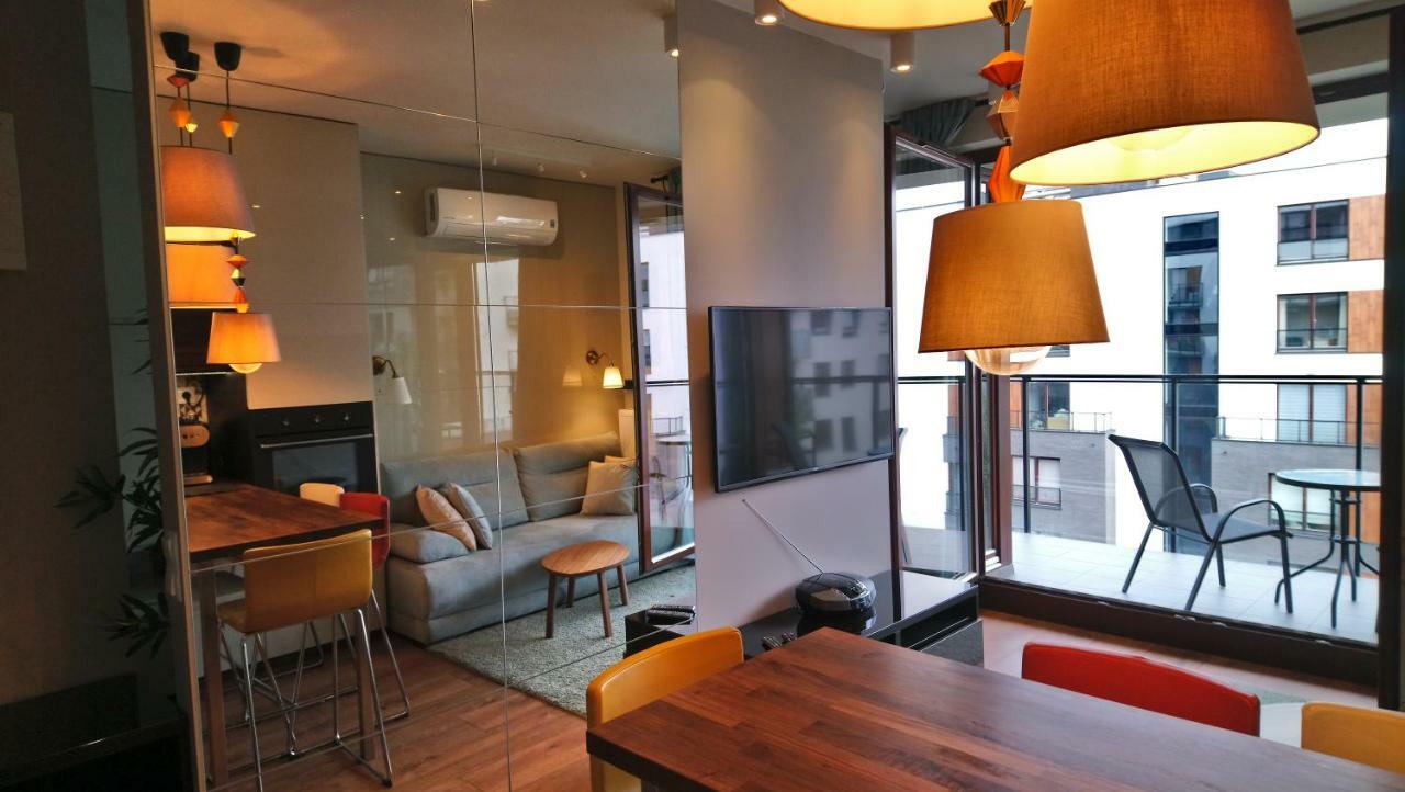 Siedmiogrodzka - Most Handy Location, Aircon & Garage Free Apartment Warsaw Exterior photo